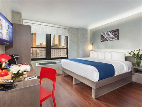 hotels in nyc near empire state building